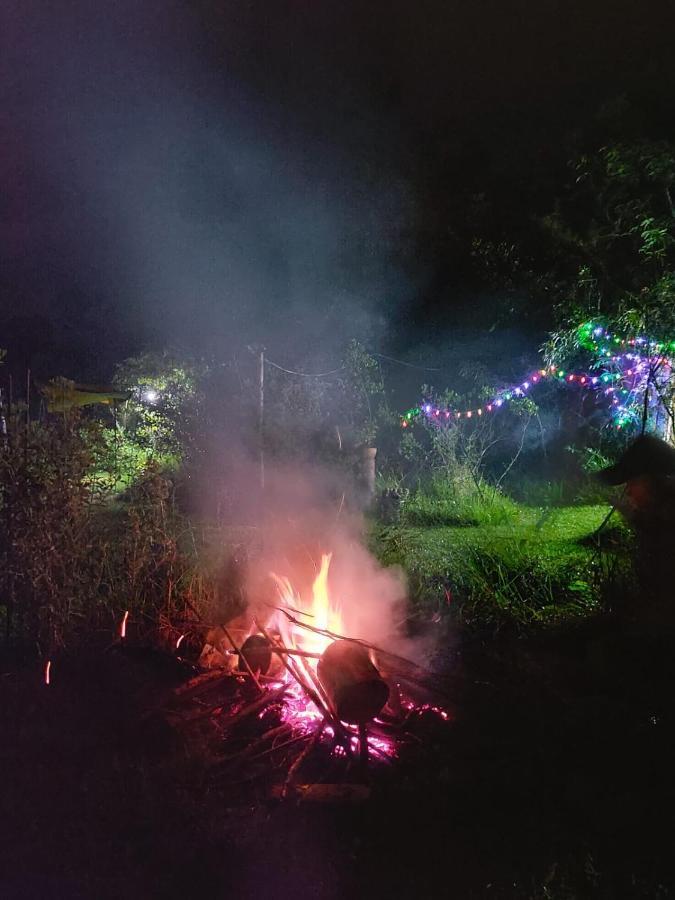 ビージャ・デ・レイバ Hospedaje Y Zona De Camping Pistachoゲストハウス エクステリア 写真